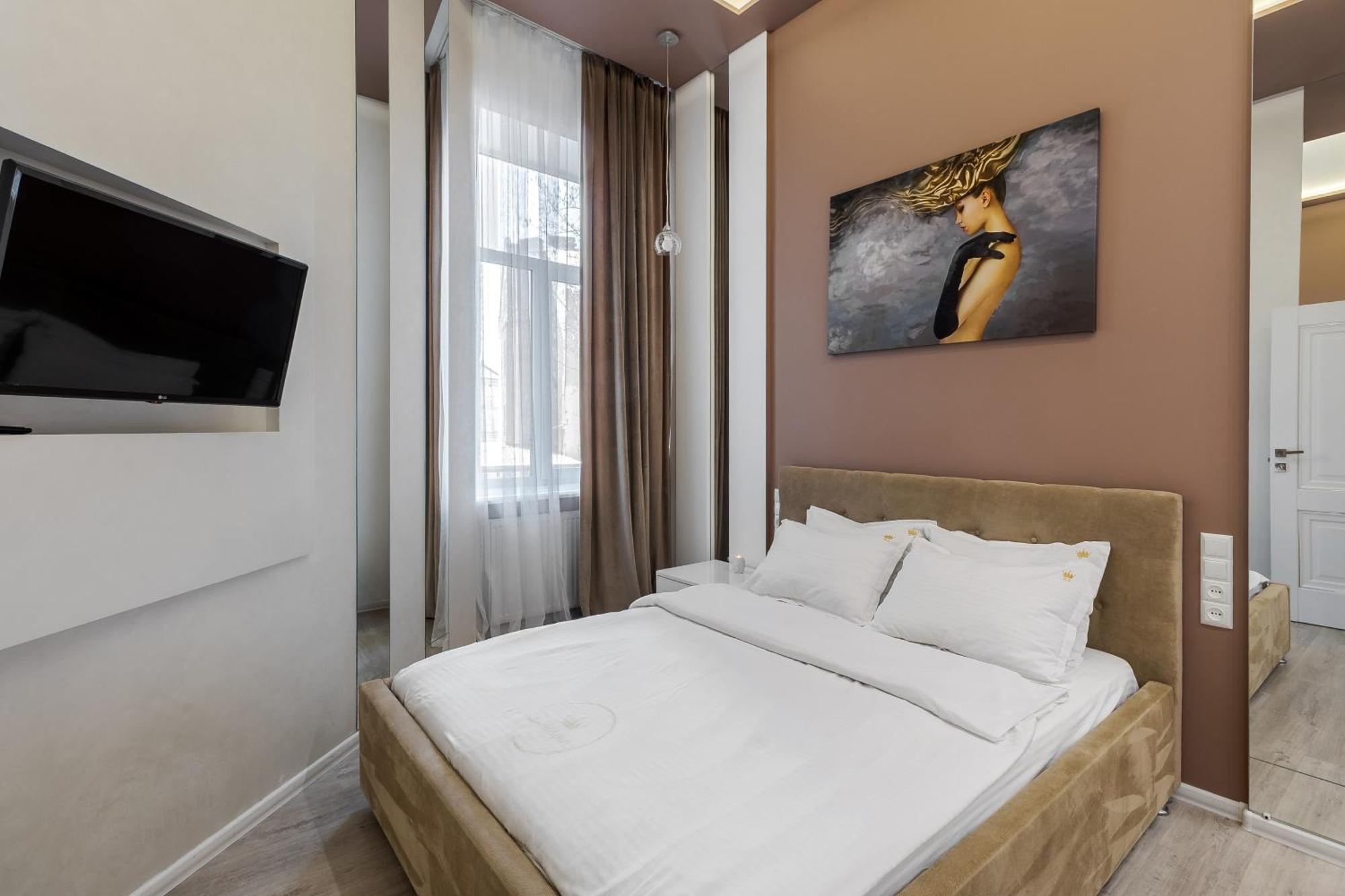 Royal Stylish Apartment In The Old City 利沃夫 外观 照片